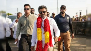 প্রথম নির্বাচনেই বাজিমাত, সরকার গঠন করতে পারবেন বিজয়?