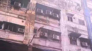 কলকাতায় আবাসিক হোটেলে অগ্নিকাণ্ডে ৮ বাংলাদেশির মৃত্যু